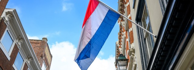 Vlag uit.jpg